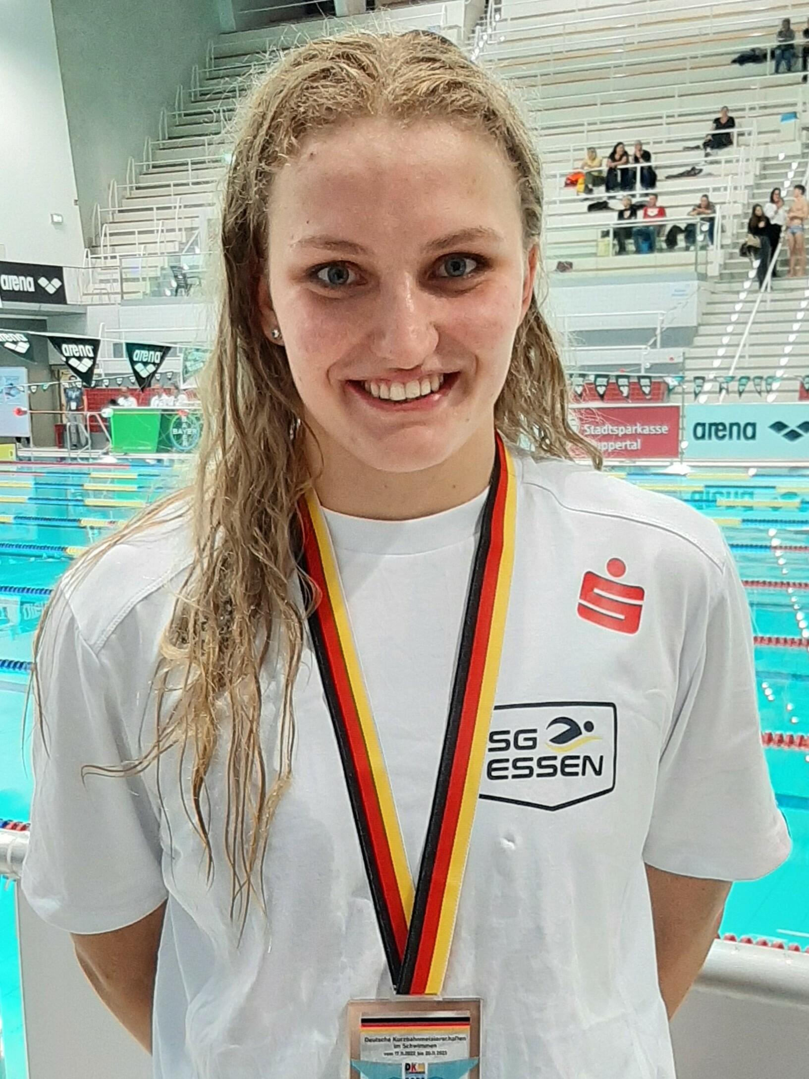 Schwimmer in 2022 Jugend Schwimmer in Des Jahres Kader schwimmer-in-2022-jugend-schwimmer-in-des-jahres-kader